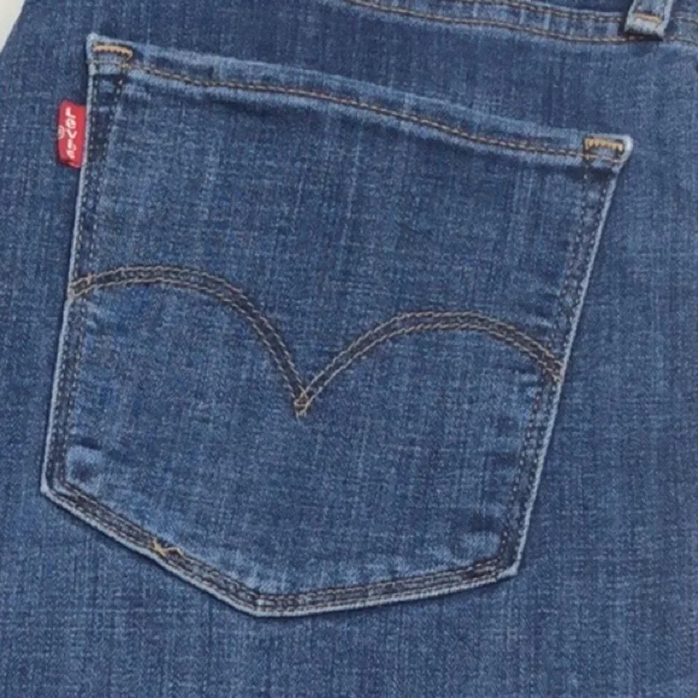 LEVI DISTRESS 721 HIGH-RISE SKINNY JEANS 30x32 ⭐️